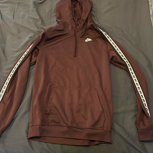 Nike Hoodie - Picture 1 of 2